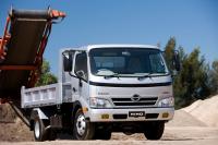 Hino upgrades 300 series truck