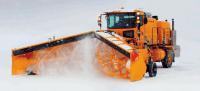 Oshkosh introduced innovative airport snow plow and blower combination