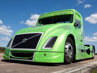 Hybrid race truck Volvo VN gets faster