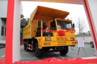 Hongyan presented own variant of an offroad dump truck 