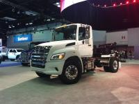 Hino входит в сегмент тяжелых грузовиков с серией XL-series