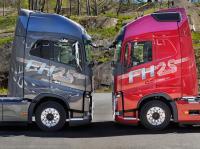 Volvo celebrates 25 year since the presentation of the first FH with a special edition